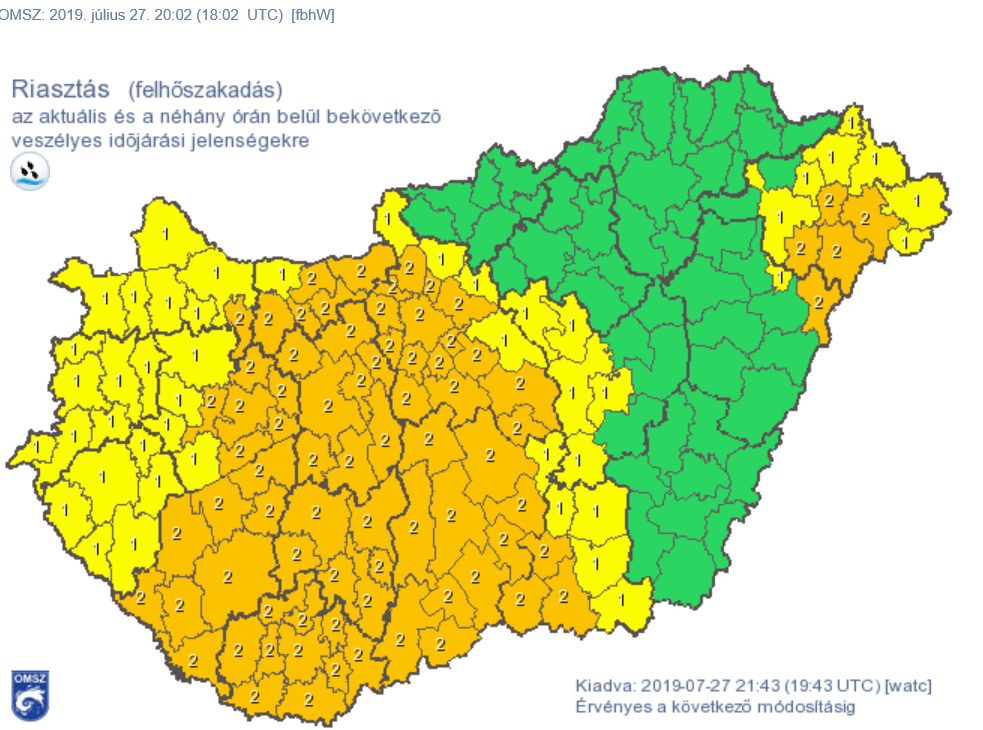 Komoly felhőszakadás miatt adott ki riasztást a meteorológia