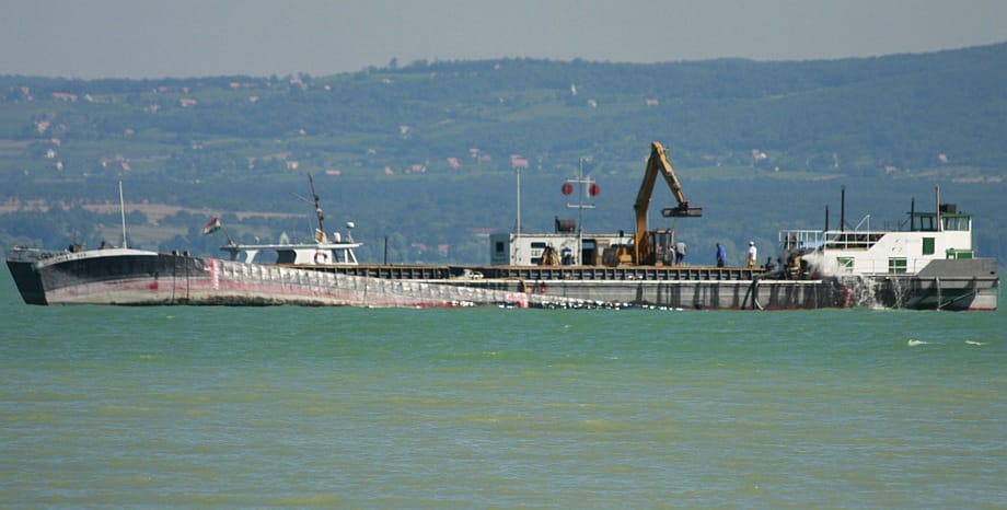 Jachtkikötő tett tönkre egy balatoni partszakaszt?