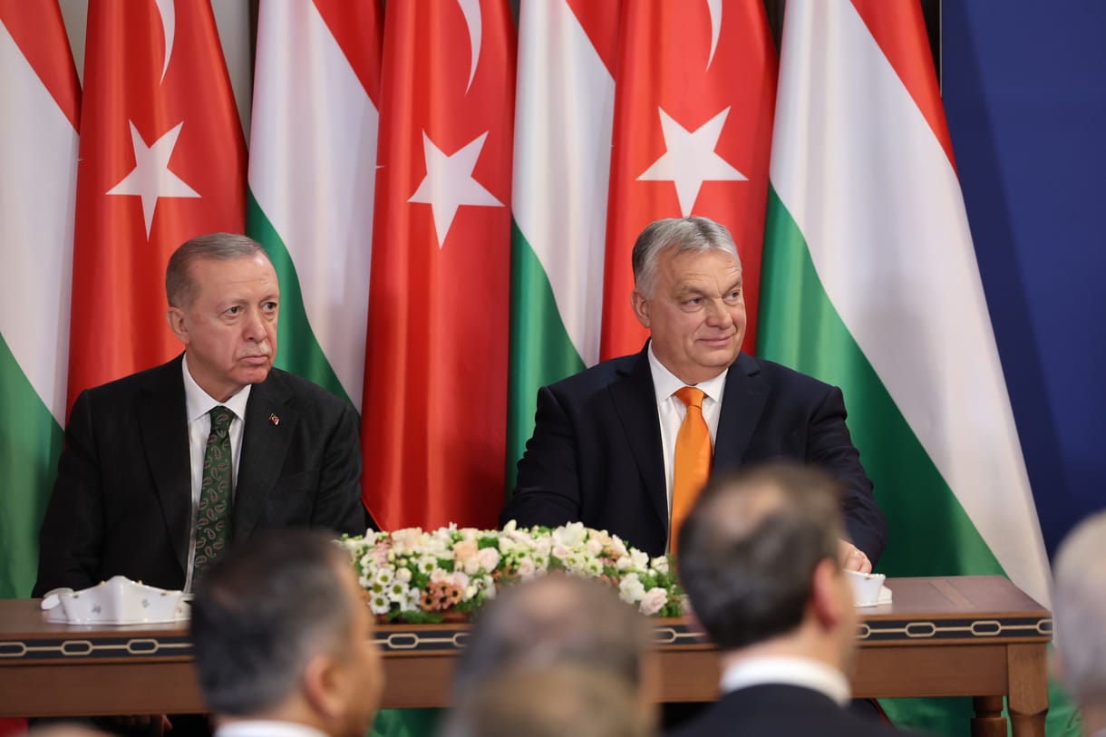 Die Welt-vélemény: Orbán arra épít, hogy a jövő a nagy, tekintélyelvű rezsimeké