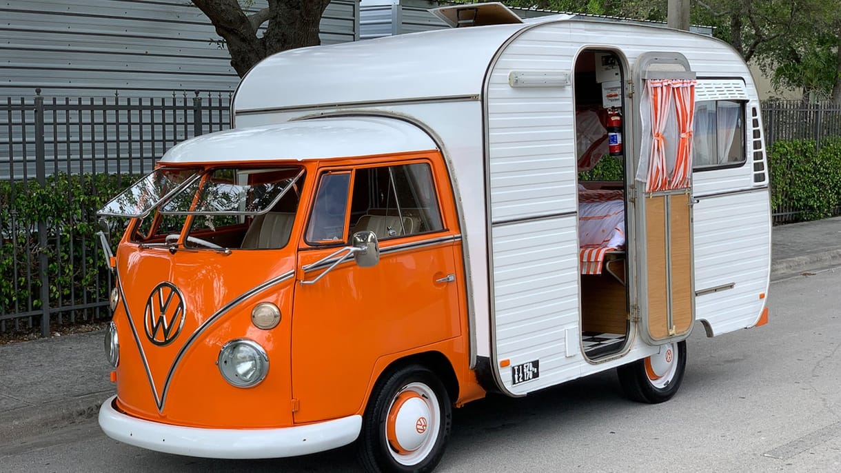 Szuperritkának számít egy ilyen 1966-os Volkswagen lakóautó