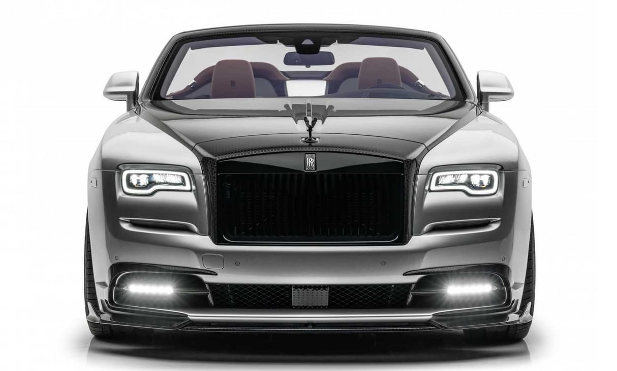 730 lóerős új Rolls-Royce kabrió érkezett