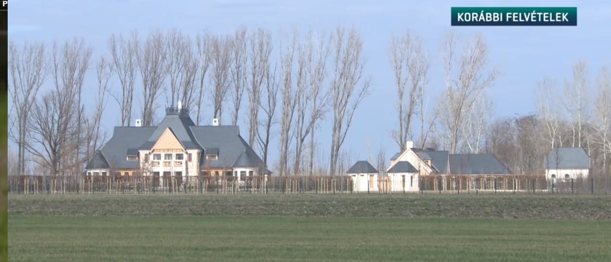 Lázárék évekig suttyomban használták az önkormányzat vadászkastélyhoz vezető útját