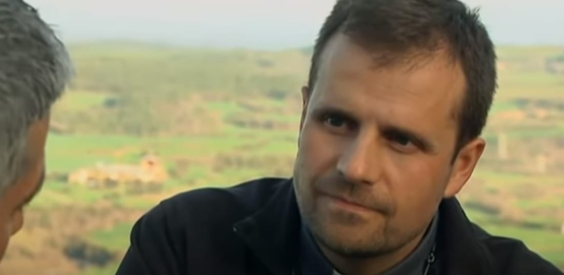 Lemondott egy spanyol püspök, mert beleszeretett egy sátánista-erotikus regényeket író nőbe