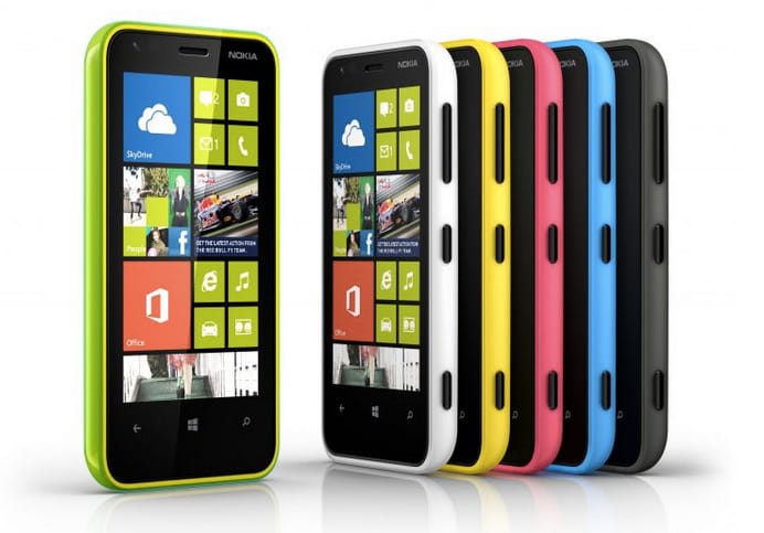Itt az olcsó Nokia okosmobil