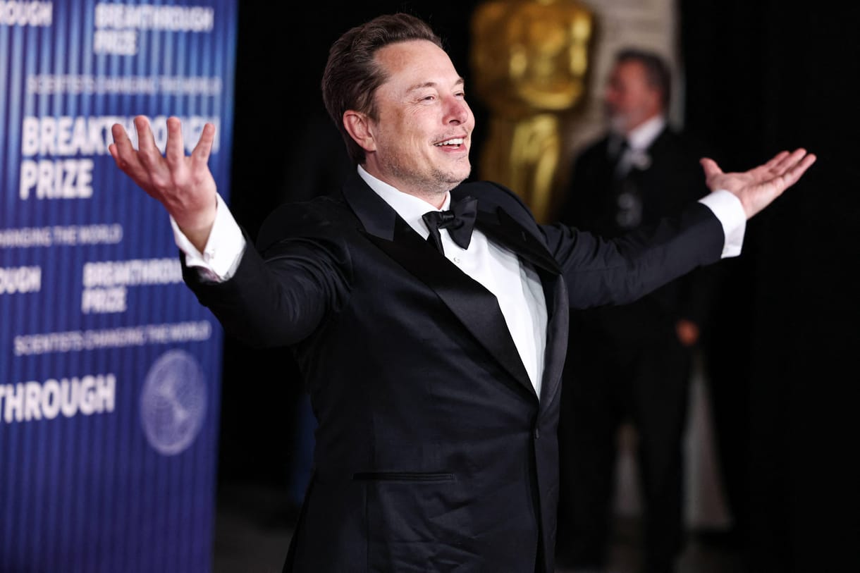 Elon Musk naponta egymillió dollárt sorsol ki azok között, akik aláírják az alkotmányról szóló petícióját