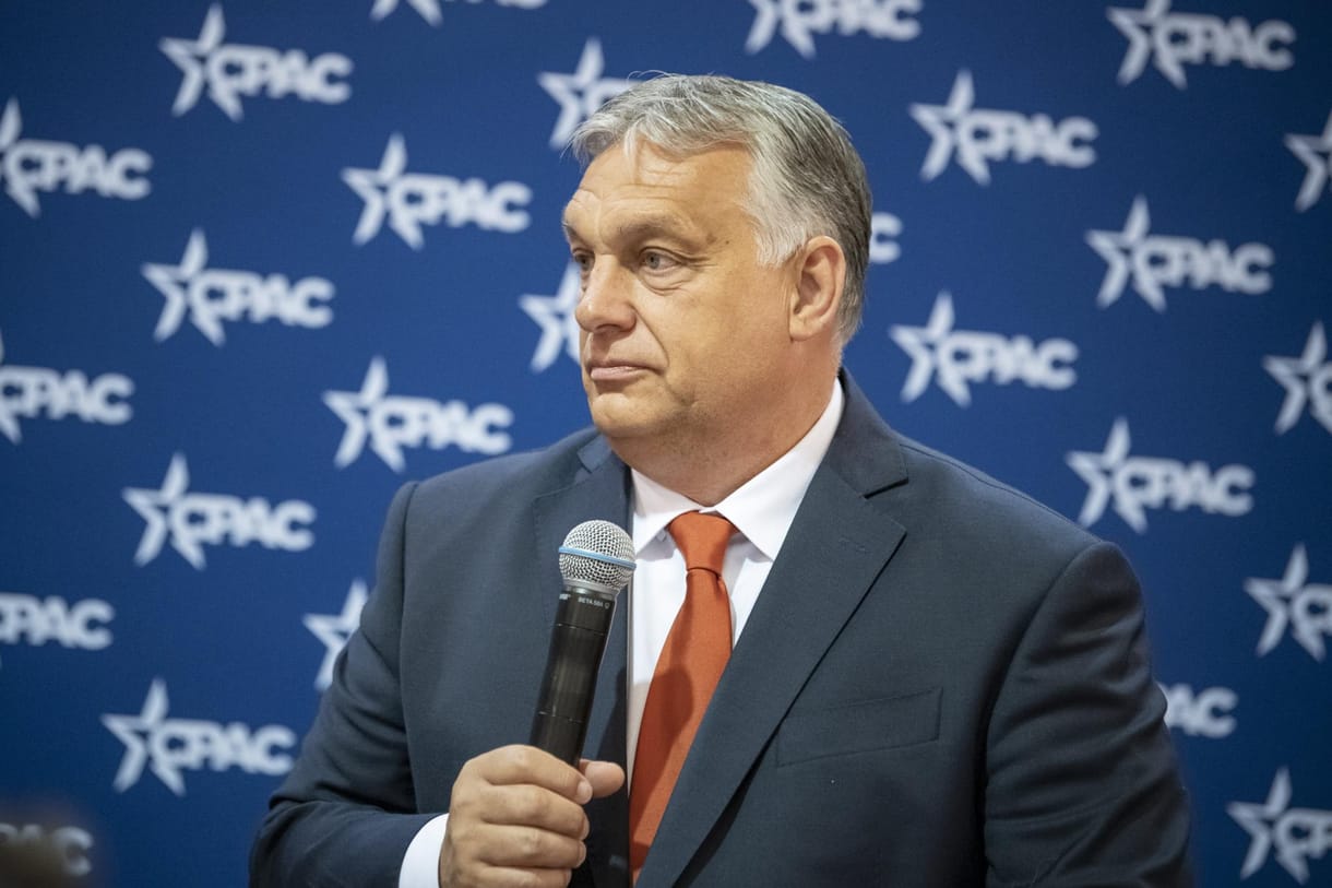 Kim Lane Scheppele: Orbán elbűvöli az amerikai konzervatívokat, na, de mivel?