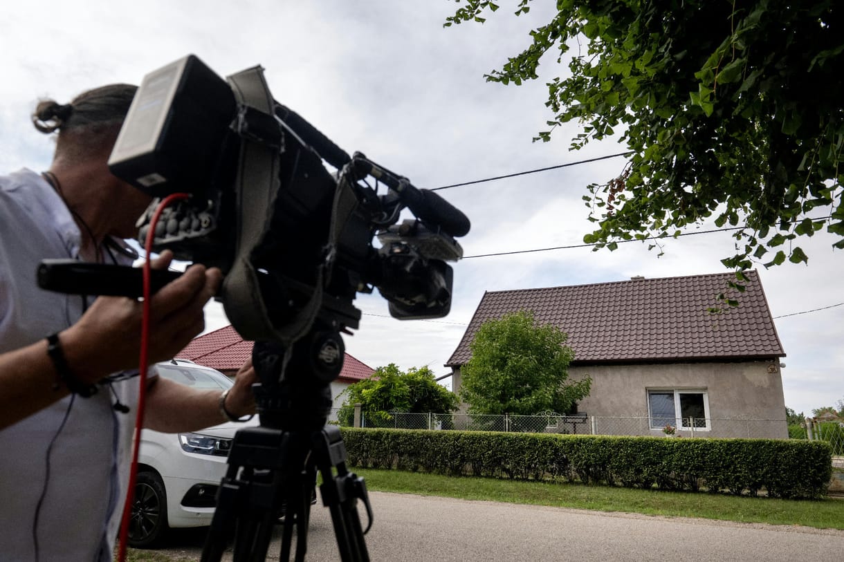 Gönyűi késelés: miért támad a családtagjaira egy 13 éves fiú, és mire számíthat a tette miatt?