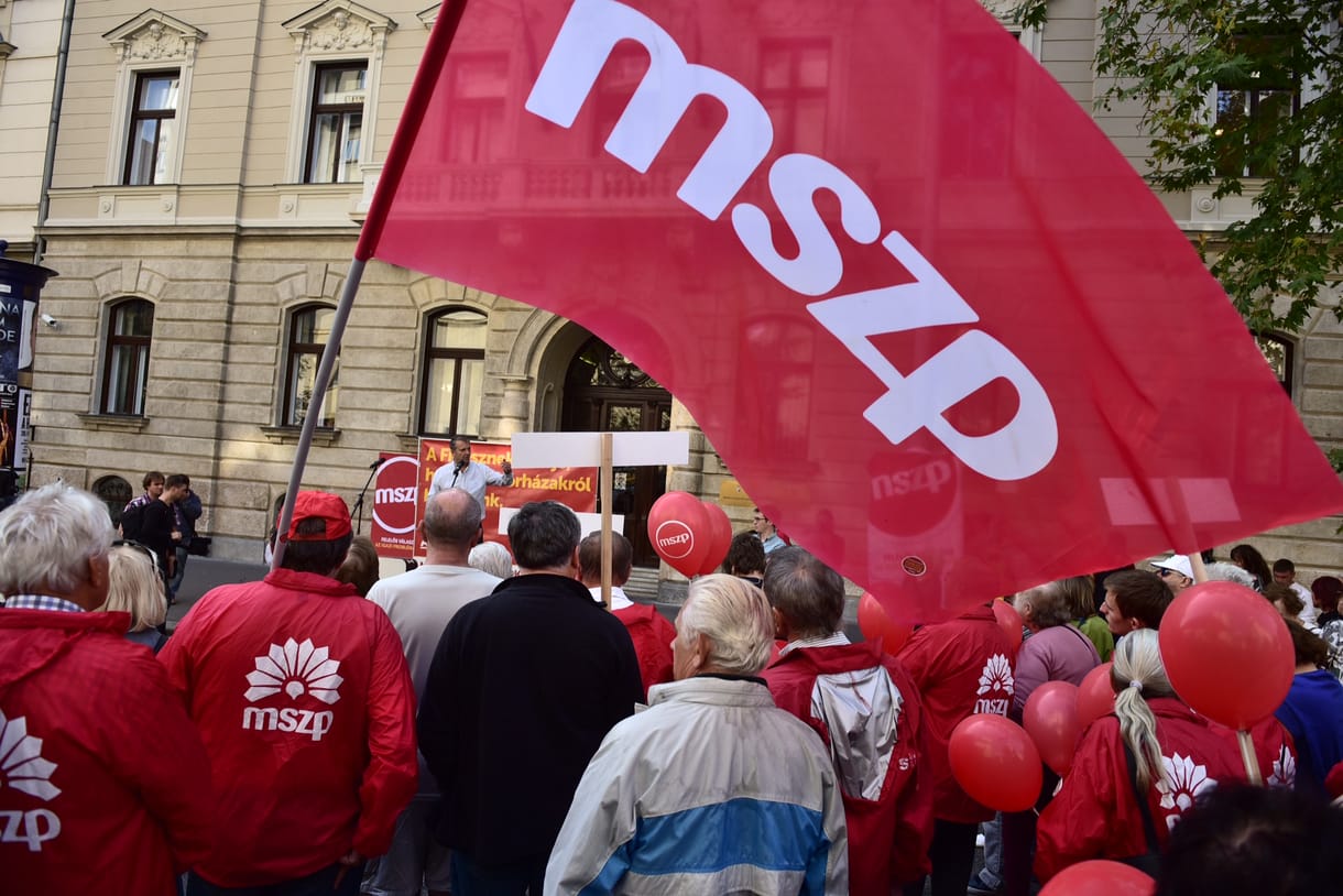 Az MSZP véletlenül szavazta meg a TAO-pénzek titkosítását