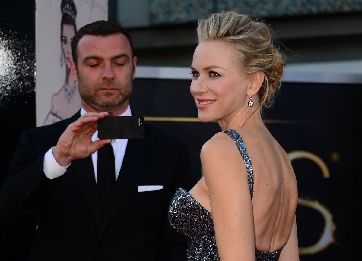 Újabb sztárválás: Naomi Watts és Liev Schreiber külön költözik egymástól