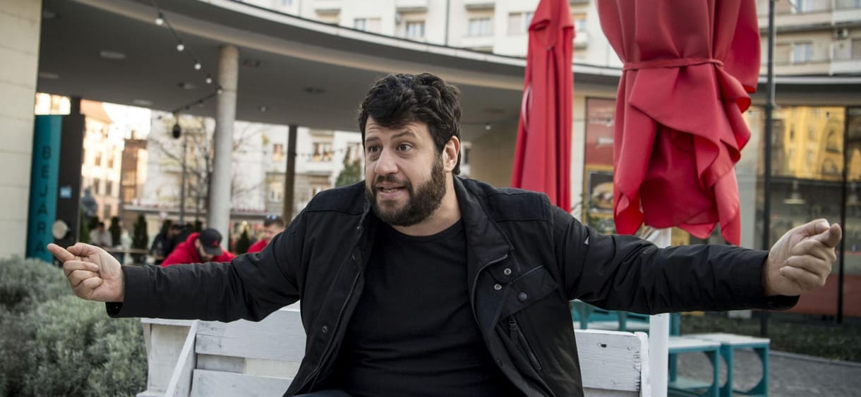 „Ő az anyukám” – Puzsér listáját osztogatták a megtámadott politikus gyerekének