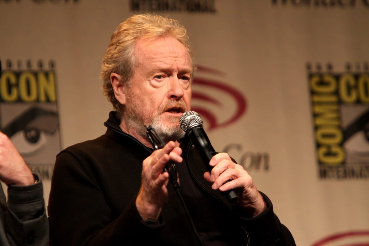 Ridley Scott elégedett a saját és James Cameron Alien-filmjével, de a többit leszólta