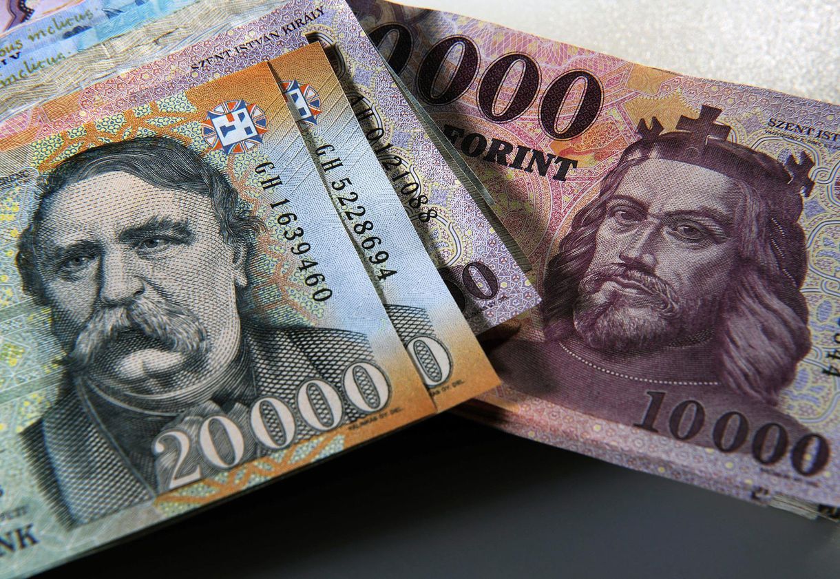 Kiszorult a katából? Ennyit veszíthet, ha átalányadózásra vált