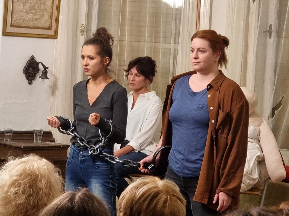 Pokoli nehéz megértetni az állami gondozottakkal, hogy vadásznak rájuk