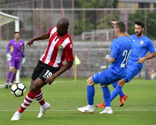 A Honvédot luxemburgi ellenfél, az Újpestet a Sevilla búcsúztatta az EL-selejtezőn