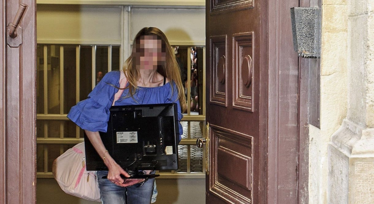 Kiengedték Rezesovát a börtönből – videó