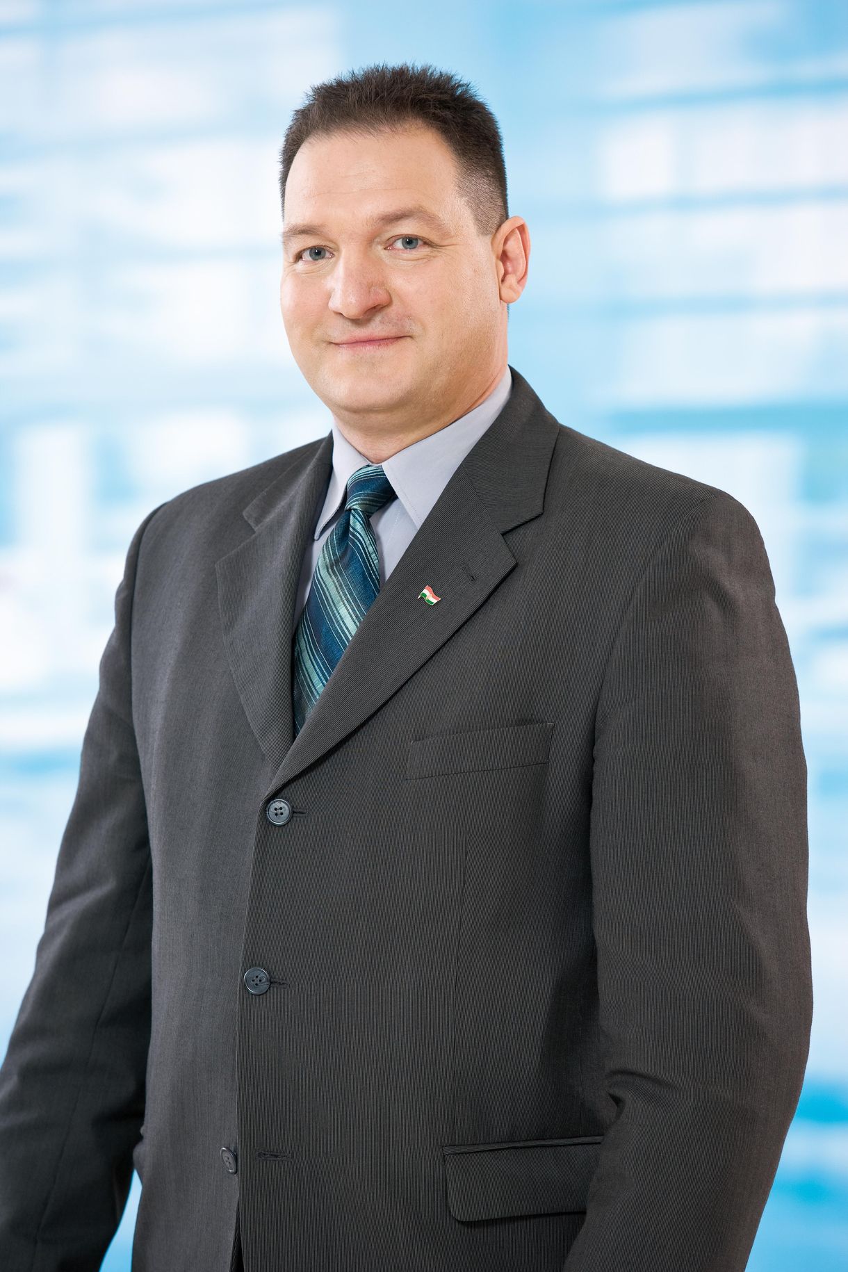 Pert vesztett az MSZP a Fidesszel szemben