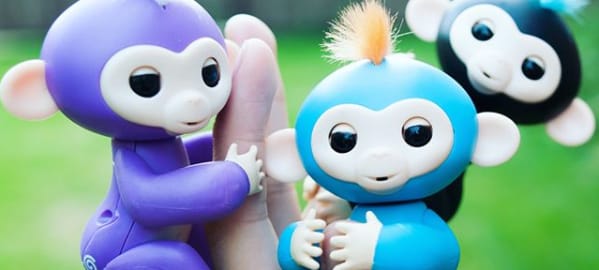 Élet a fidget spinner után: megjöttek a minirobotmajmok