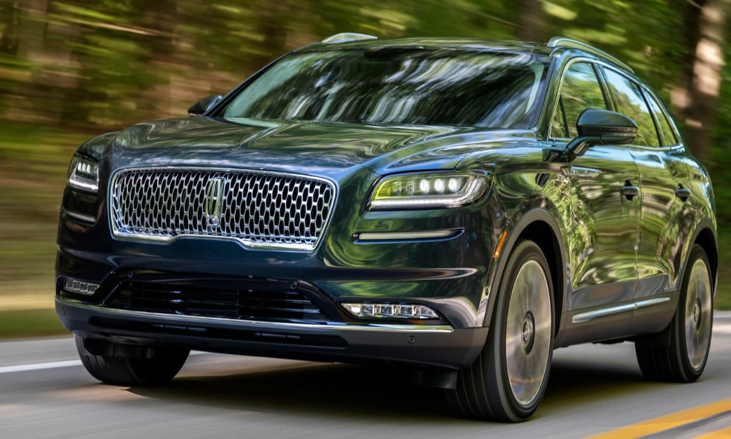 Ha már unalmas a BMW X5: itt a megújult Lincoln Nautilus