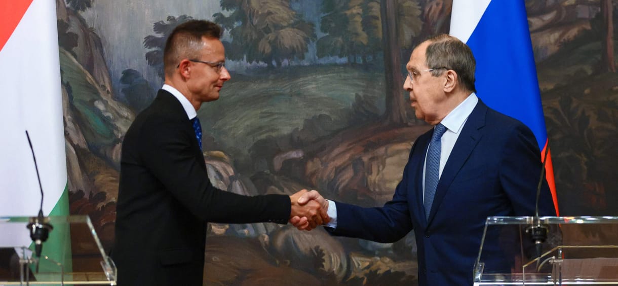 Szijjártó egyedüliként nem szavazta meg az orosz és belarusz termékekre kivetett büntetővámokat