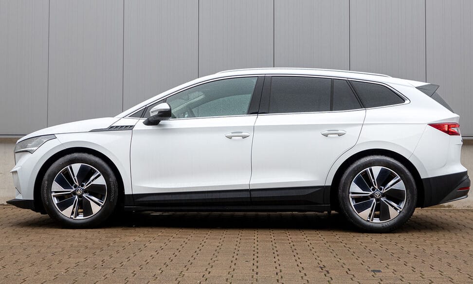Így tehető hajszálnyival sportosabbá a Skoda villanyautója