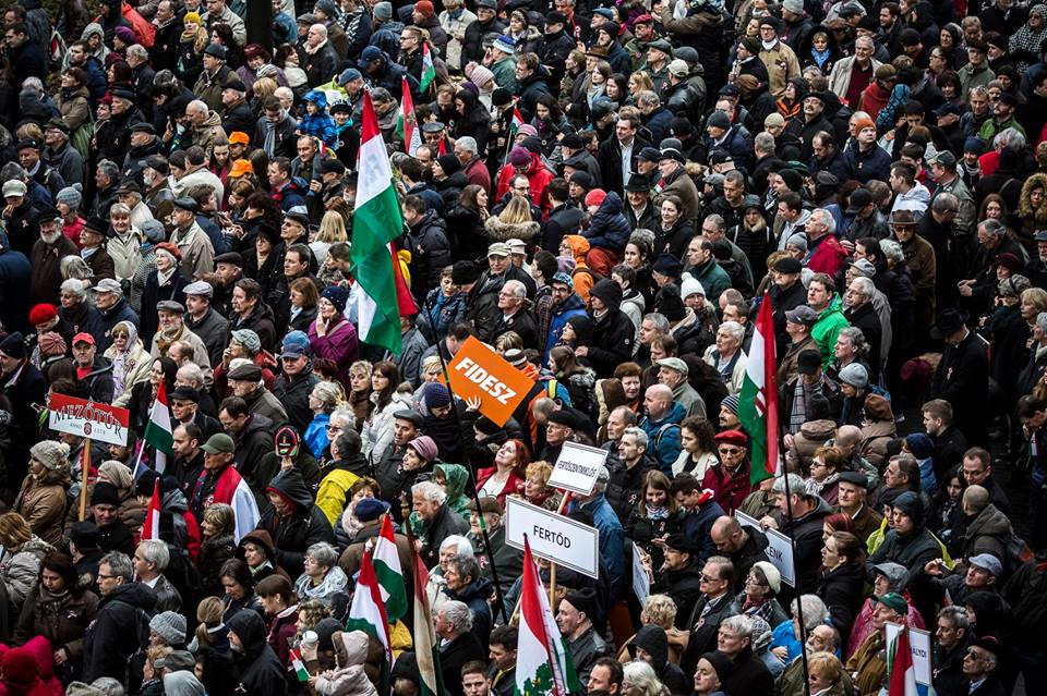 Miután az ellenzéki pártok már nem kapnak pénzt, az ÁSZ ellenőrzi a Fideszt is
