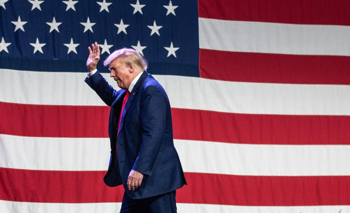 Egy új felmérés szerint Trump vezet az amerikai elnökválasztási versenyben