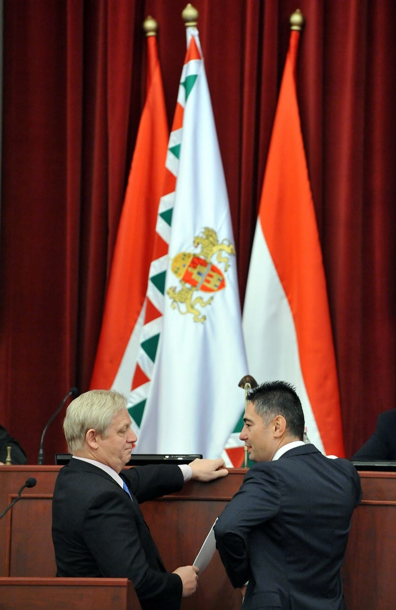 MSZP: Tarlós legfeljebb két héttel tudja elodázni a BKV csődjét