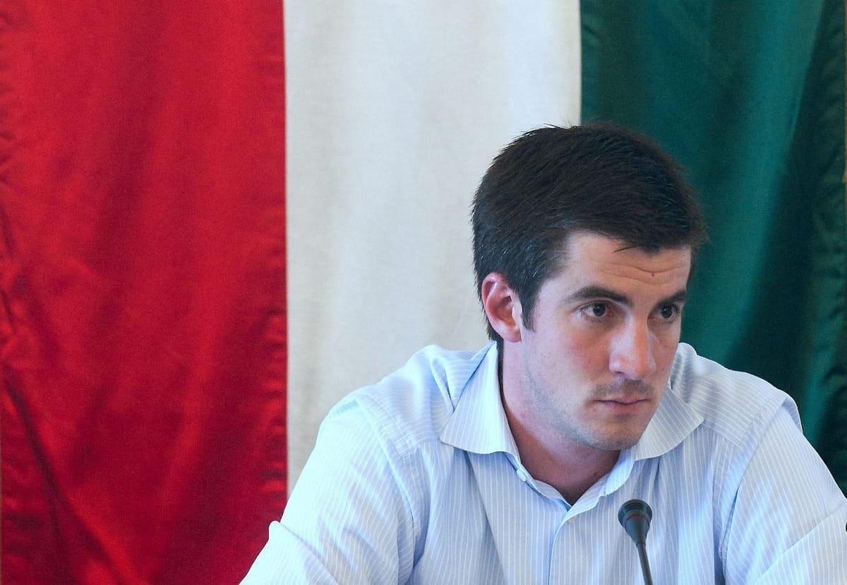 Kényszerrel szállítják a hajléktalanokat a szállókra