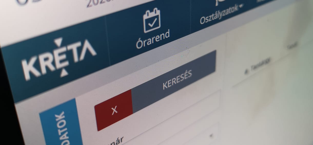 Bezzeg aki nem a KRÉTA-t használta, annak valódi online órája volt