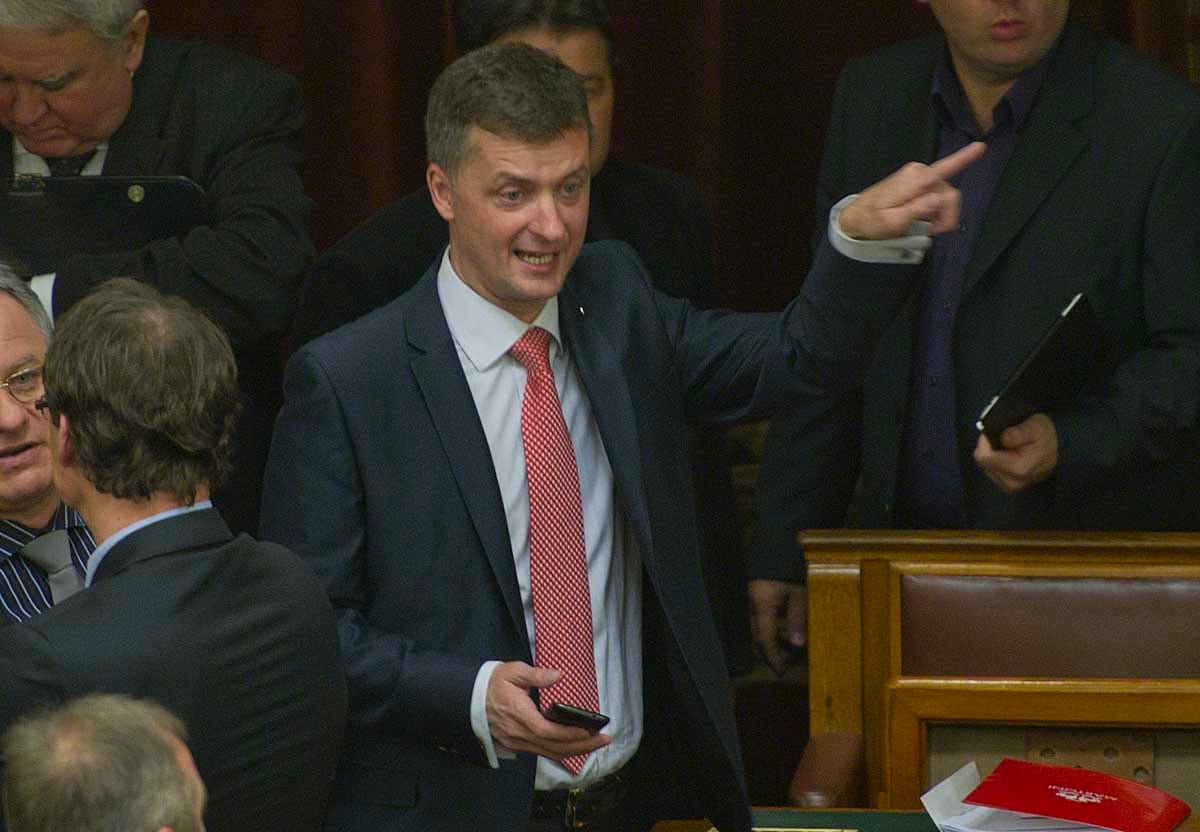 Meg sem szólalt tavaly a parlamentben Meggyes és Kubatov