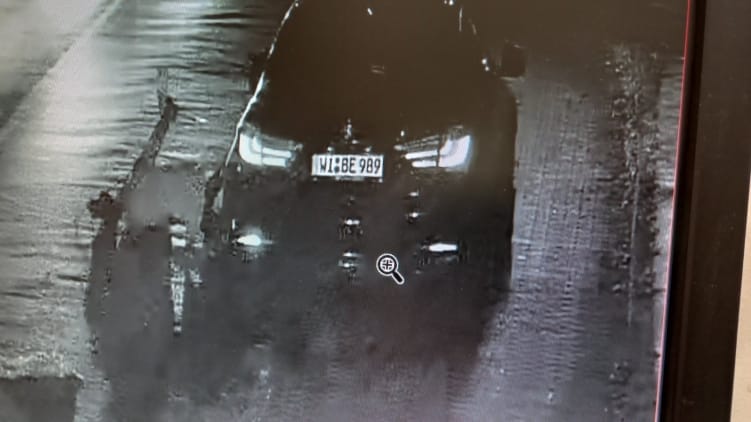 Videót tett közzé és keresi a rendőrség a BMW-st, aki Solymáron két nőt elgázolt a zebrán, majd elhajtott