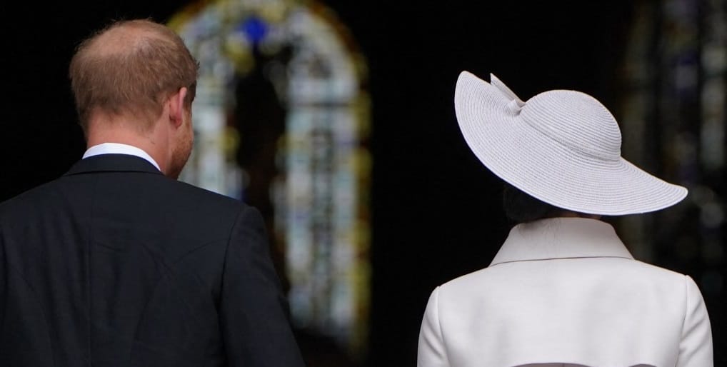 Négy éve eredt a szabadság nyomába Harry és Meghan, de csak bohócot csinált magából