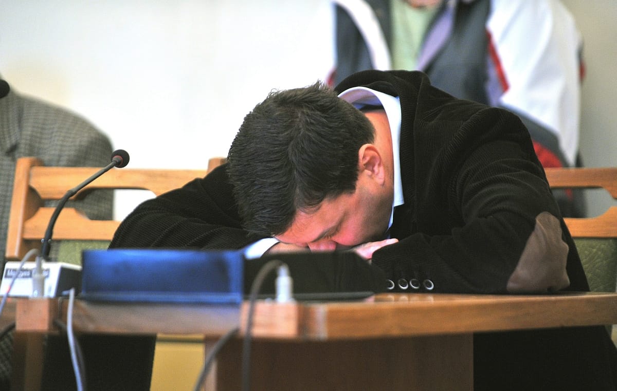 Visszamenőleges fizetést szavaztak meg maguknak a képviselők Esztergomban