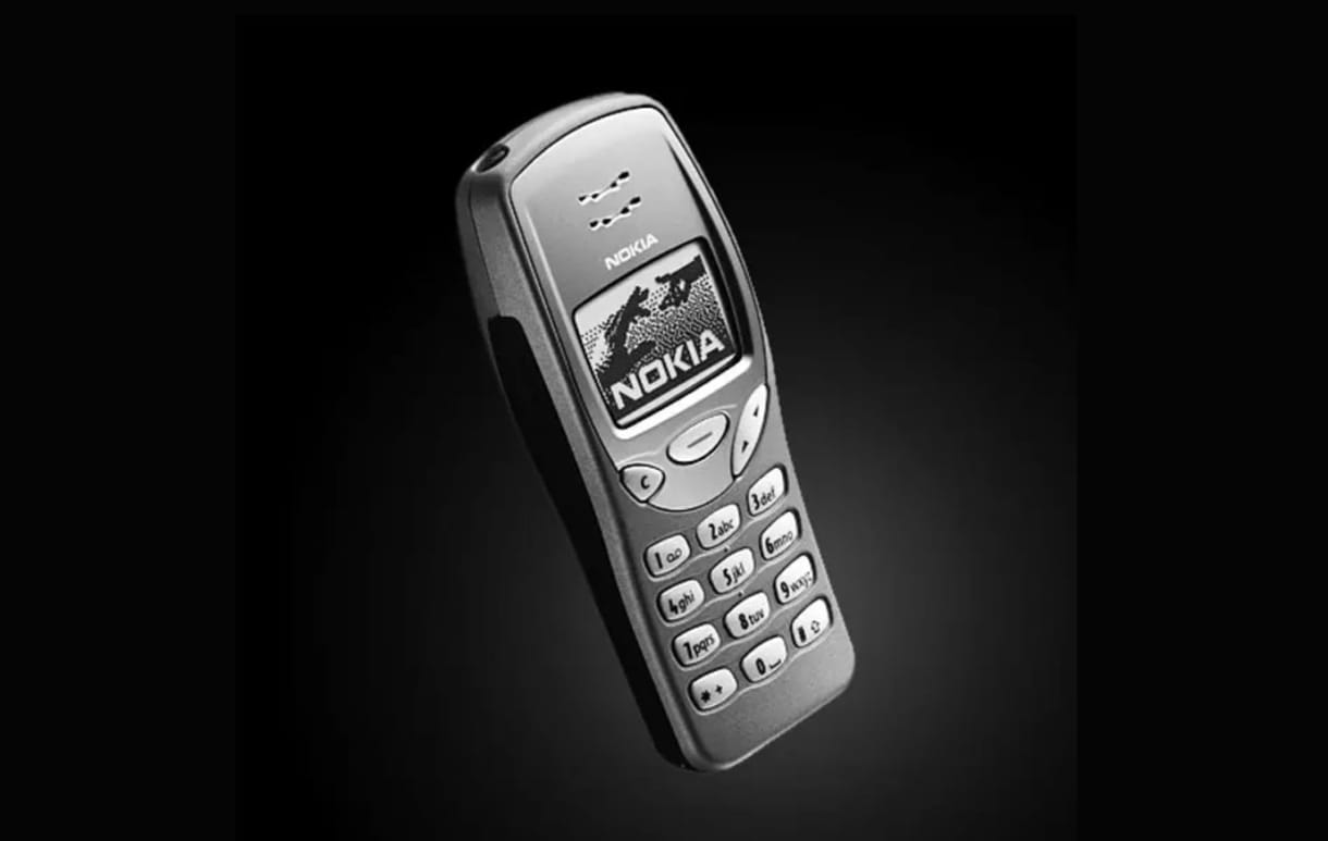Visszatér a legendás telefon, a Nokia 3210