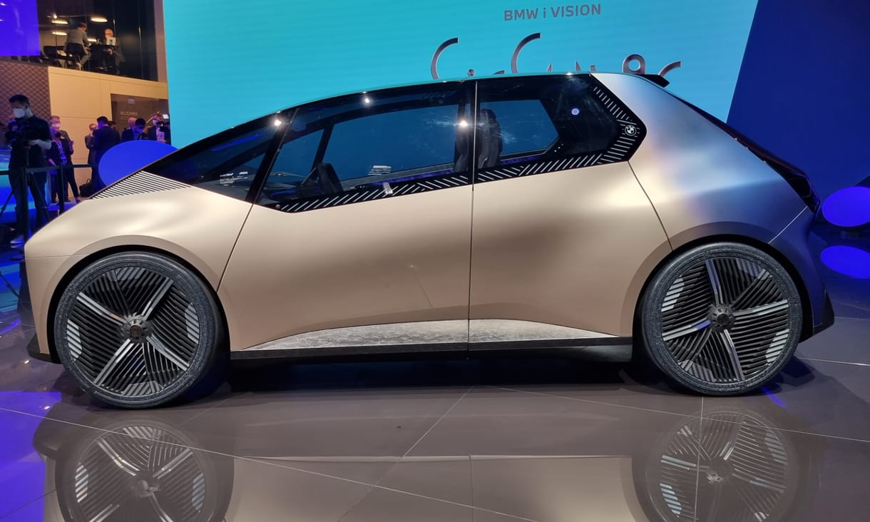 Jön a BMW i1 és i2