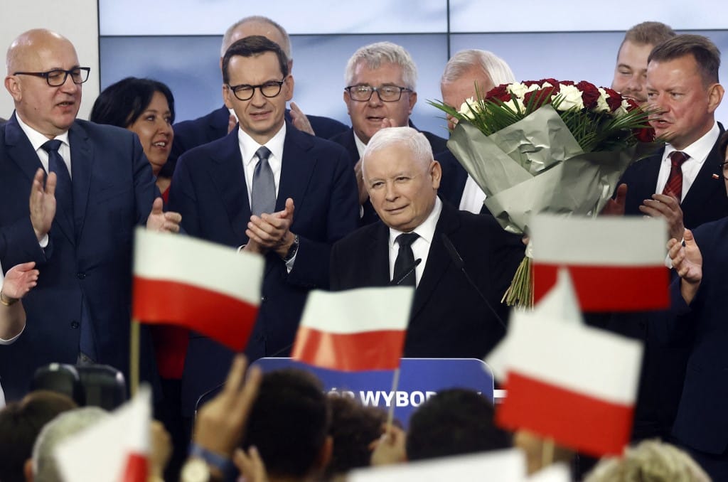 Lengyel lap: Orbán tanácsadói segítették Kaczynskiék választási kampányát