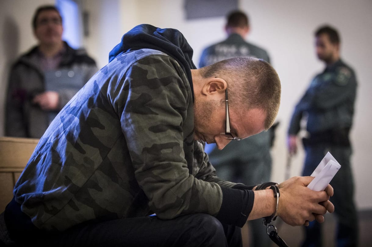 Zuschlag: Megittam egy fröccsöt a restiben, majd hazavonatoztam