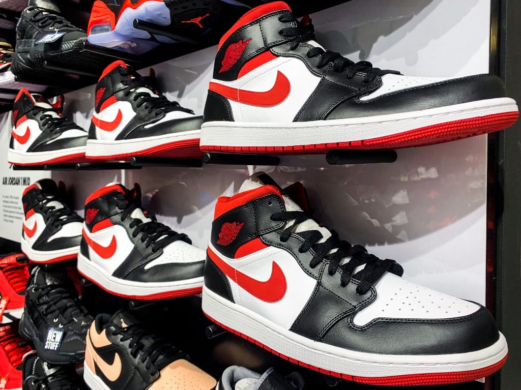 Az orosz posta kitalálta, hogyan vehetnek mégis Apple és Nike termékeket az oroszok