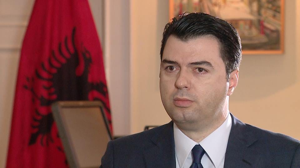 Fej fej mellett a szocialisták és a demokraták az albán parlamenti választások előtt