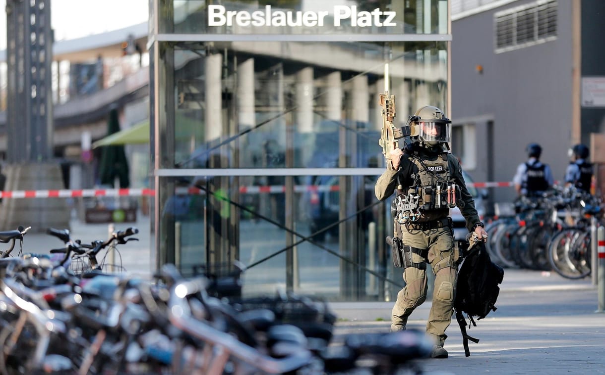 Kapcsolati konfliktus robbanthatta ki a kölni főpályaudvari túszejtést