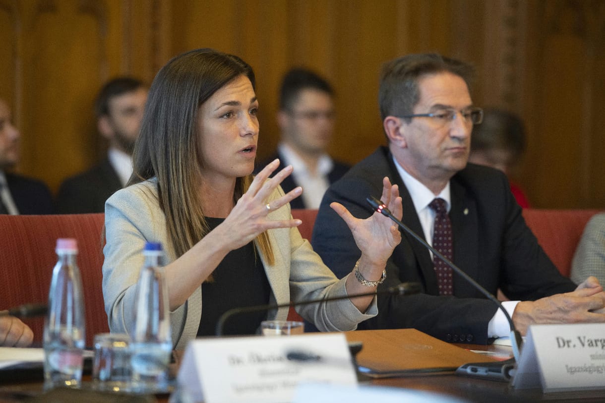 A Schadl-dosszié: Az ügy, amelyet Varga Judit simán túlélt