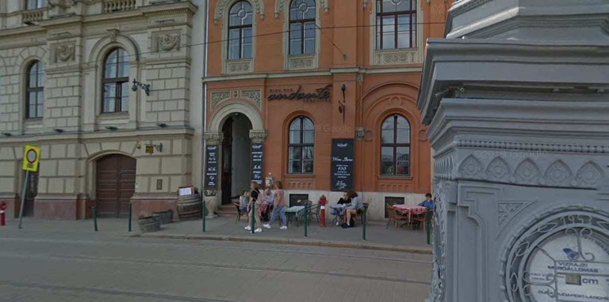 Mészáros Lőrinchez vándorolt Ákos I. kerületi borozója