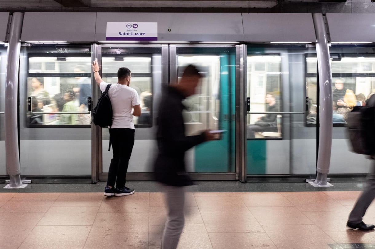Elmagyarázta a BKV, miért állt le a 4-es metró délután