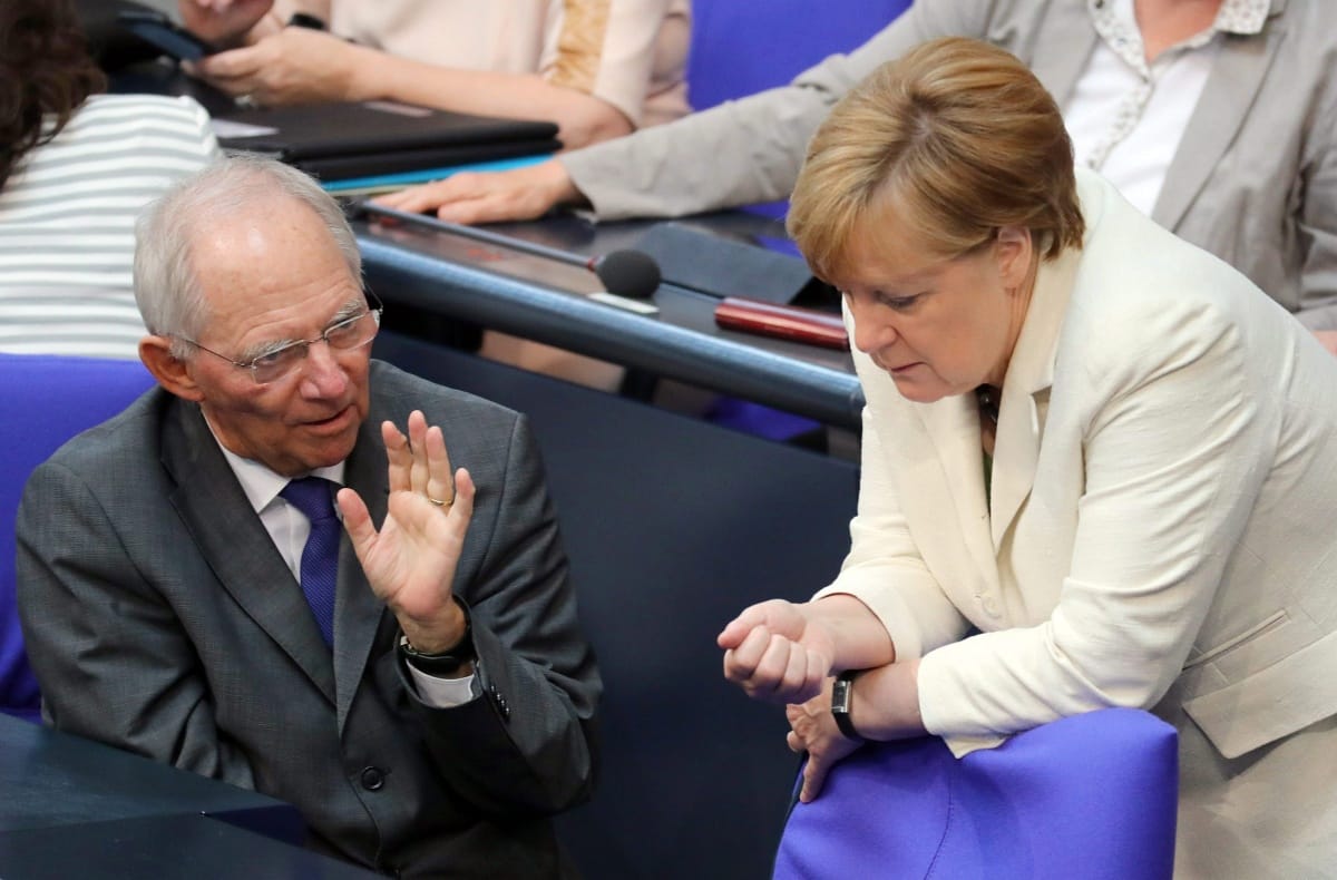 Schäuble: Amerikában megfigyelhetjük, milyen az, ha valaki azt hiszi, hogy mindent pillanatok alatt el lehet intézni