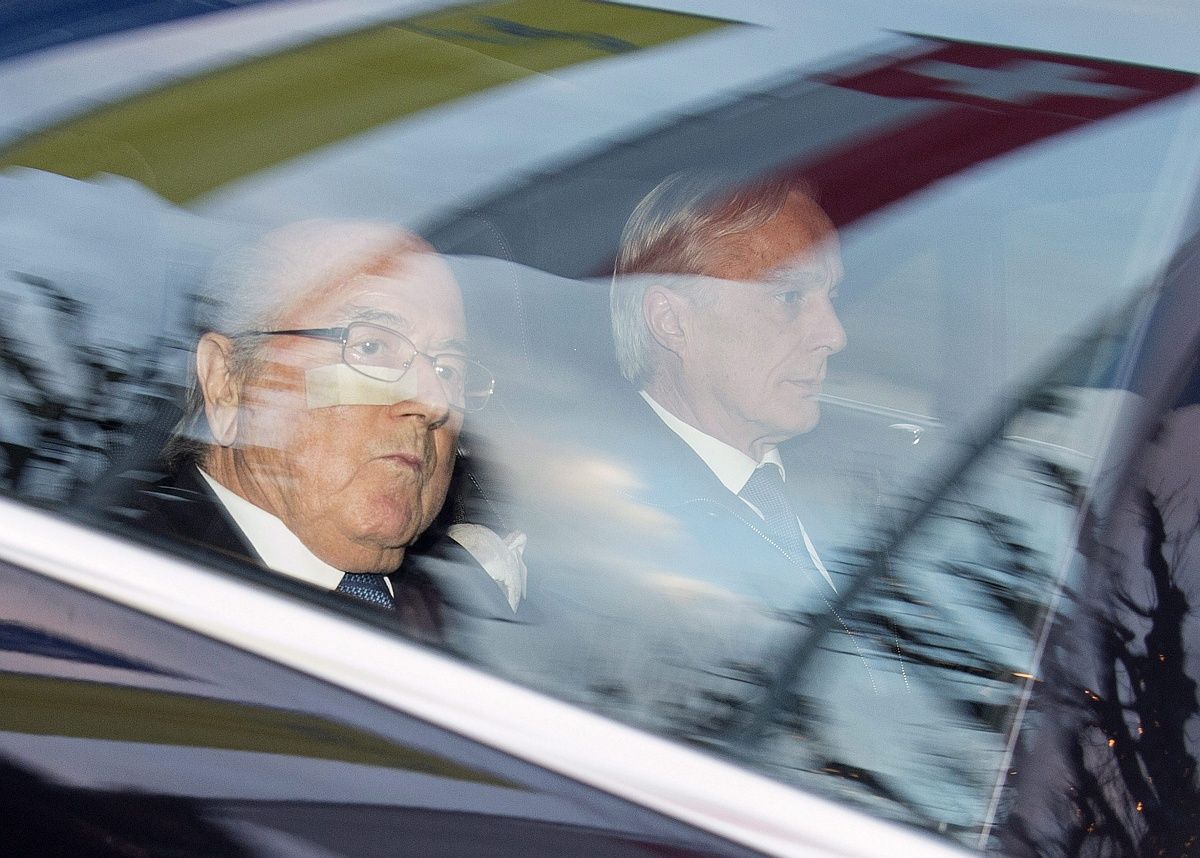 Orbán együtt ebédelt Sepp Blatterrel, a hűtlen kezeléssel vádolt ex FIFA-elnökkel