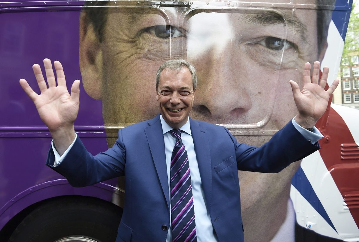 Megfenyegették az EU-t a Brexit-párti brit politikusok