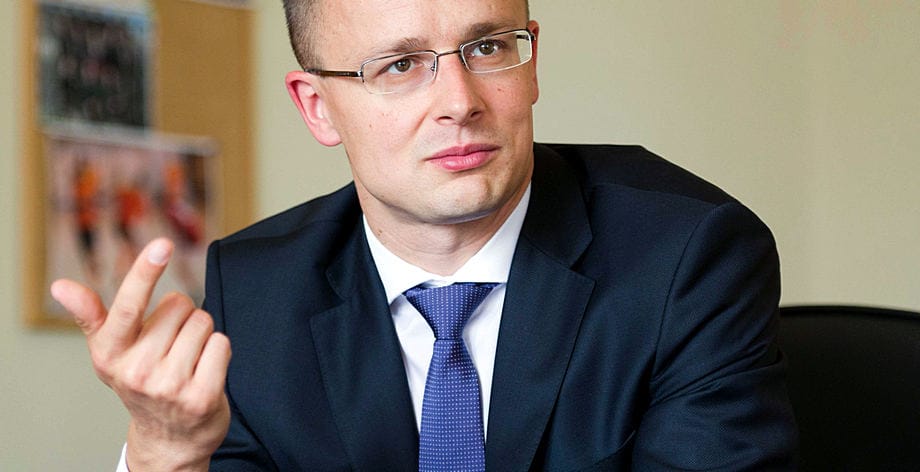 MSZP: Szijjártó csak 