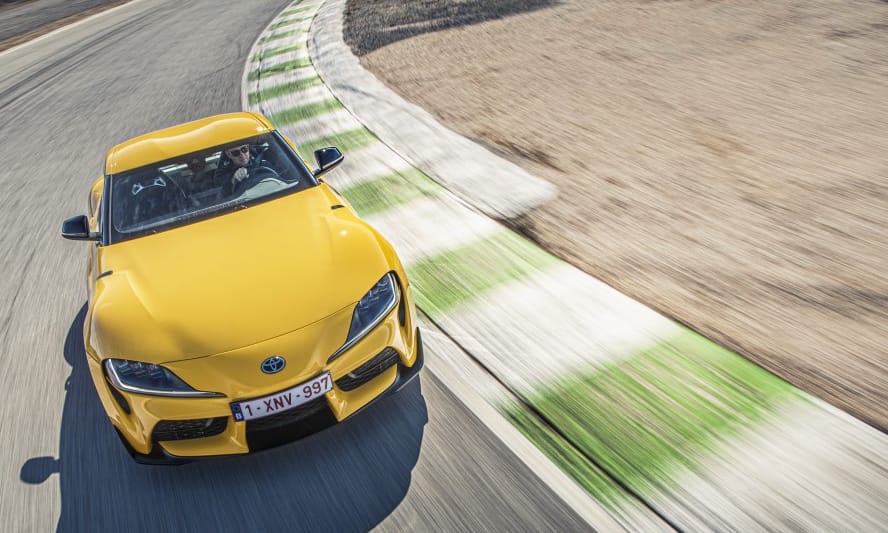 5 millió forinttal olcsóbb itthon a gyengébb új Toyota Supra