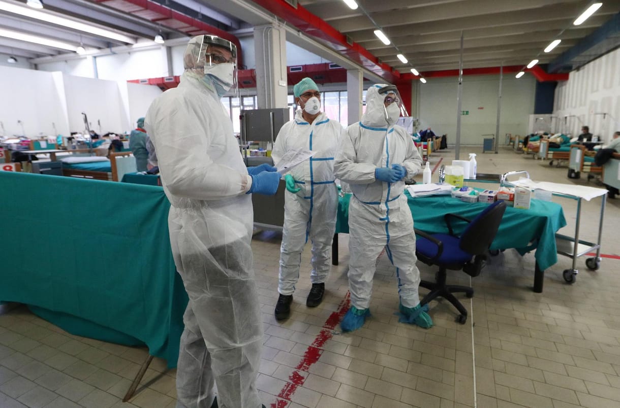 Olaszországban alig csillapodik a járvány, még mindig nagyon sok az új fertőzött