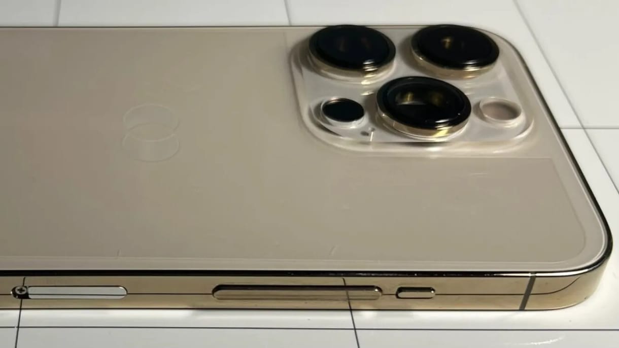 Videón az iPhone, amit sosem lehetett megvásárolni